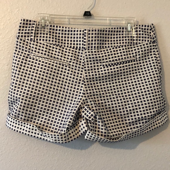 Patterned shorts - Picture 2 of 2